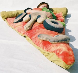 http://www.incrediblethings.com/travel/pizza-in-the-morning-pizza-in-the-evening-pizza-at-sleepy-time/